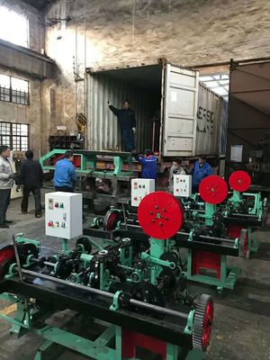 China Factory of Automatic High Capality Barbed Wire Mesh Machine CS-A